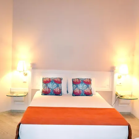 Hotel Mira